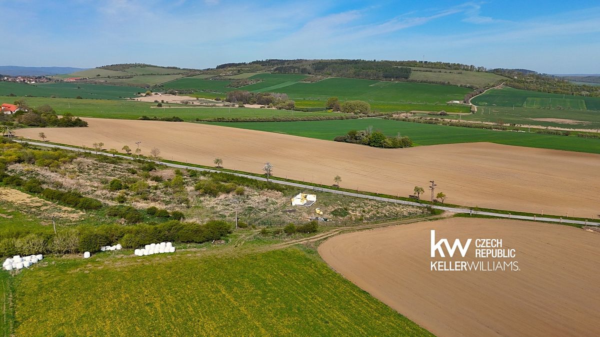 Zahrada 1652 m² · Suchomasty · Borek – fotografie 4